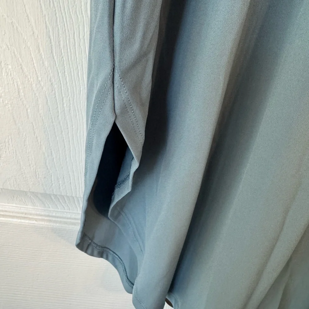 Wynne Layers Blue/green V-Neck Dress - Picture 2 of 8